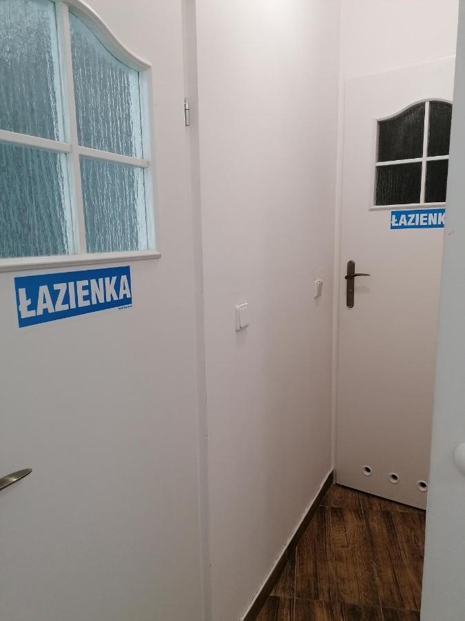 Hostel Tulip - Pokoj Jednoosobowy Nr 3 Ze Wspolna Lazienka I Kuchnia Στσέτσιν Εξωτερικό φωτογραφία