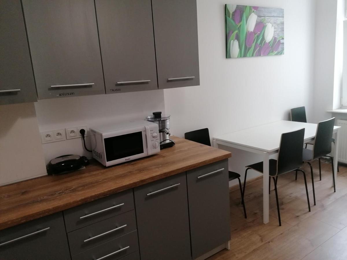 Hostel Tulip - Pokoj Jednoosobowy Nr 3 Ze Wspolna Lazienka I Kuchnia Στσέτσιν Εξωτερικό φωτογραφία