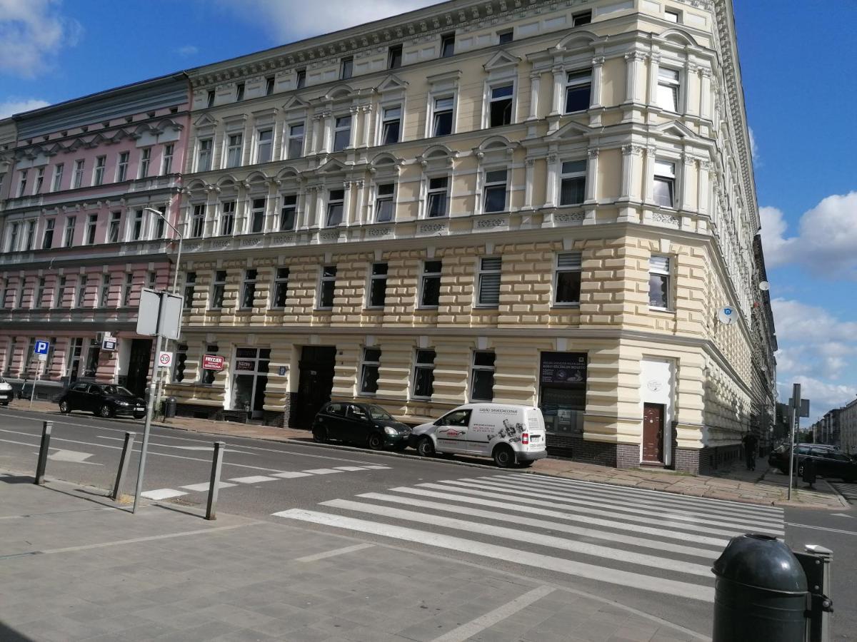 Hostel Tulip - Pokoj Jednoosobowy Nr 3 Ze Wspolna Lazienka I Kuchnia Στσέτσιν Εξωτερικό φωτογραφία