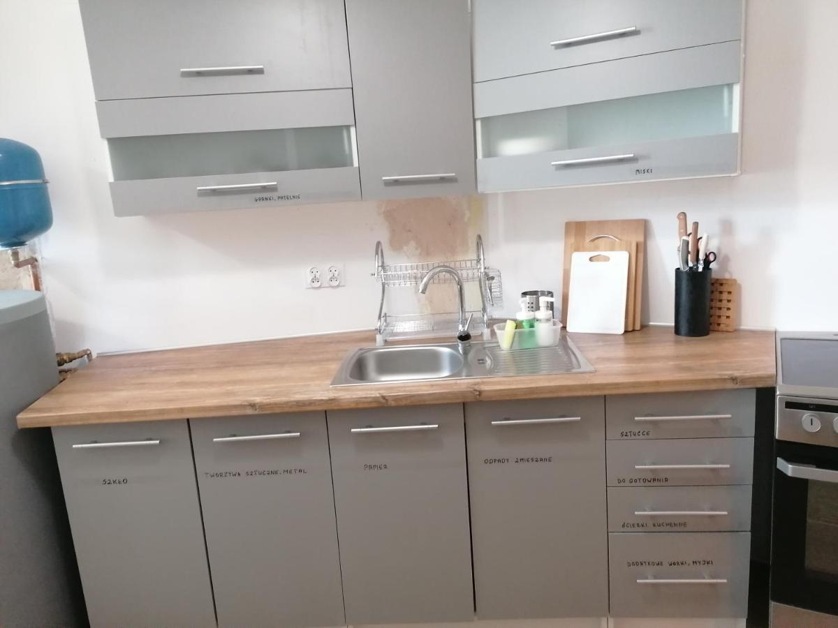 Hostel Tulip - Pokoj Jednoosobowy Nr 3 Ze Wspolna Lazienka I Kuchnia Στσέτσιν Εξωτερικό φωτογραφία